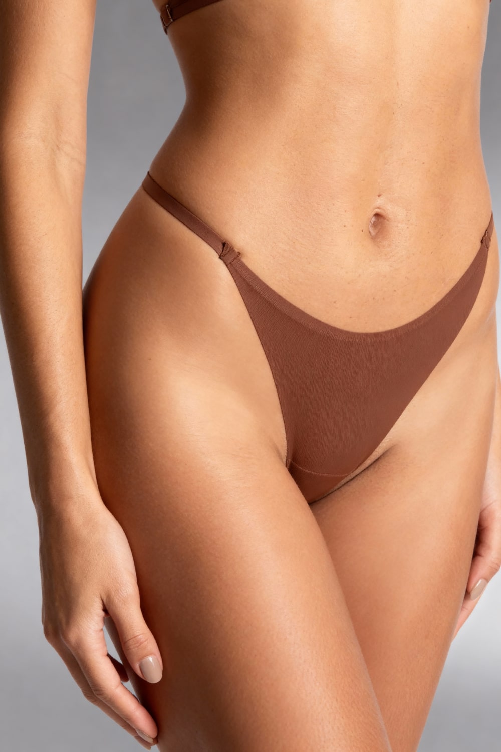 תחתון חוטיני ליביה מוקה